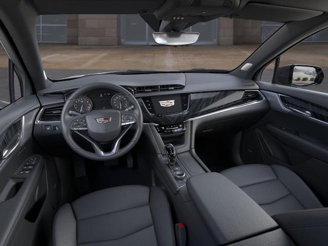Photo of 2025 Silver Metallic Cadillac XT6