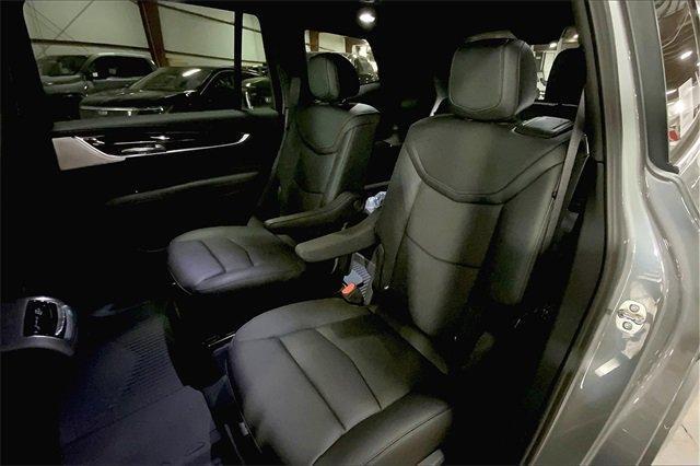Photo of 2025 Silver Metallic Cadillac XT6