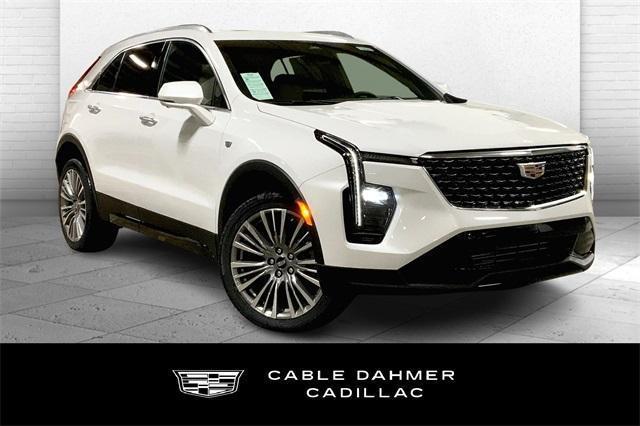 Photo of 2025 Crystal White Tri-Coat Cadillac XT4