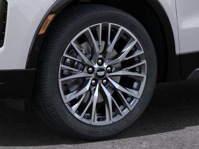 Photo of 2025 Crystal White Tri-Coat Cadillac XT4