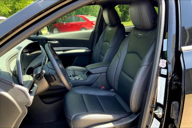 Photo of 2024 Black Metallic Cadillac XT4