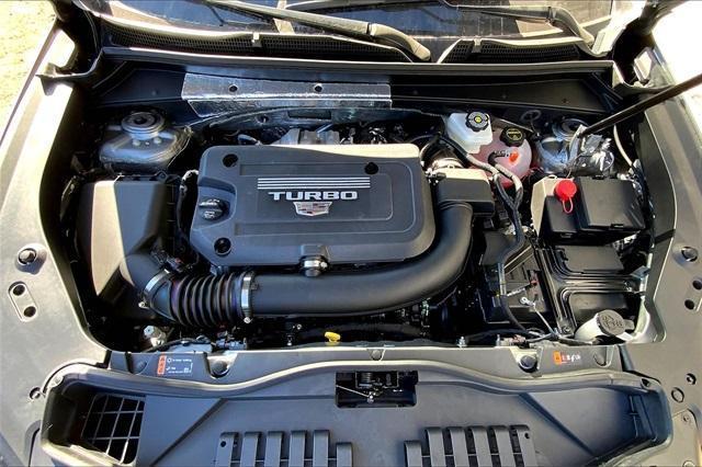 Photo of 2025 Silver Metallic Cadillac XT4