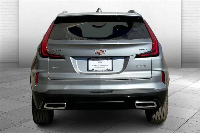 Photo of 2025 Silver Metallic Cadillac XT4