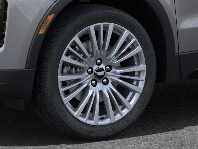Photo of 2025 Silver Metallic Cadillac XT4
