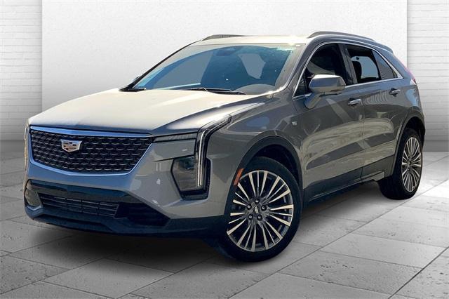 Photo of 2025 Silver Metallic Cadillac XT4