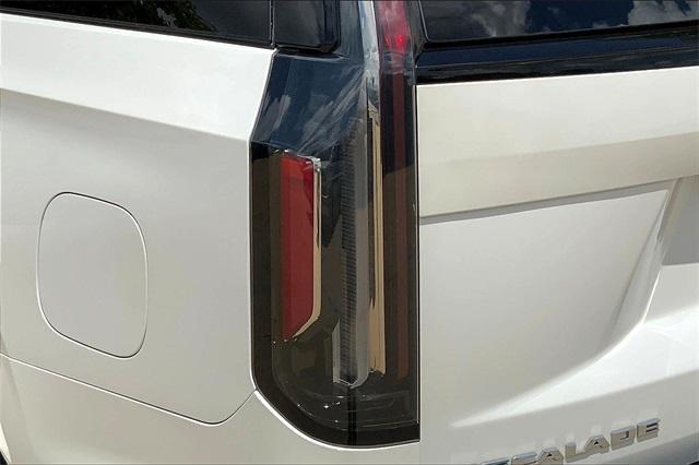 Photo of 2023 Crystal White Tri-Coat Cadillac Escalade