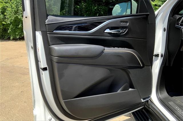 Photo of 2023 Crystal White Tri-Coat Cadillac Escalade