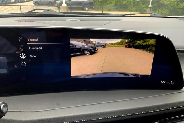 Photo of 2024 Black Metallic Cadillac XT4