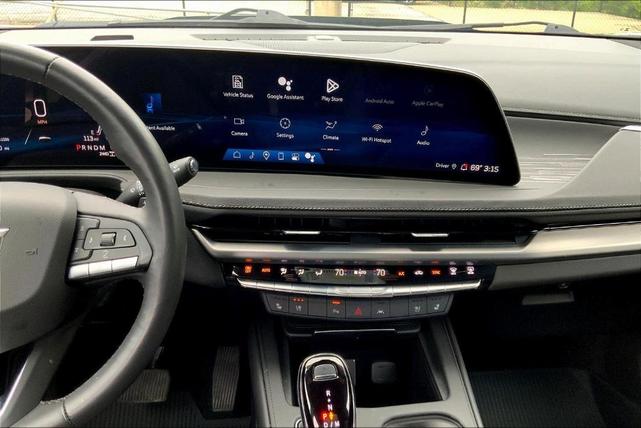 Photo of 2024 Black Metallic Cadillac XT4