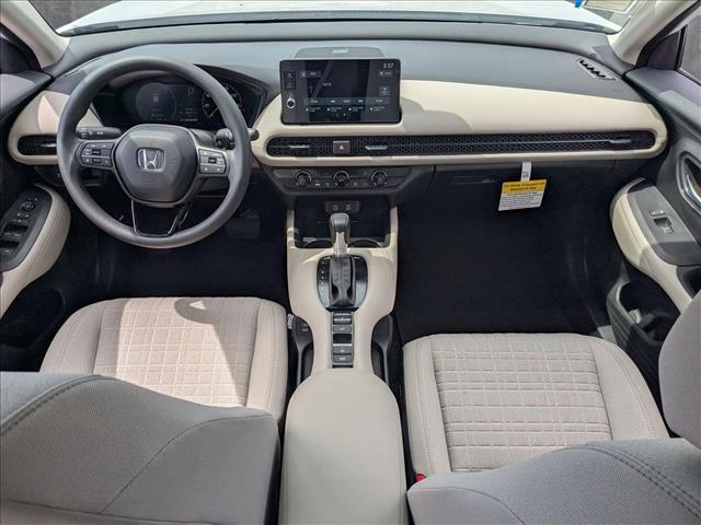 Photo of 2026 Platinum White Pearl Honda HR-V