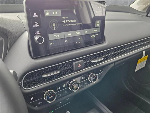 Photo of 2026 Platinum White Pearl Honda HR-V