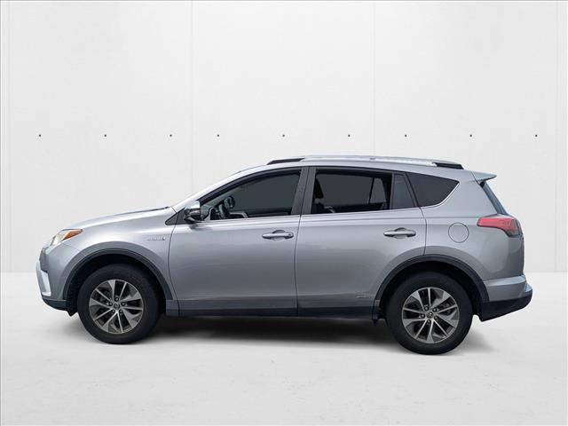 Photo of 2018 Silver Sky Metallic Toyota RAV4 Hybrid