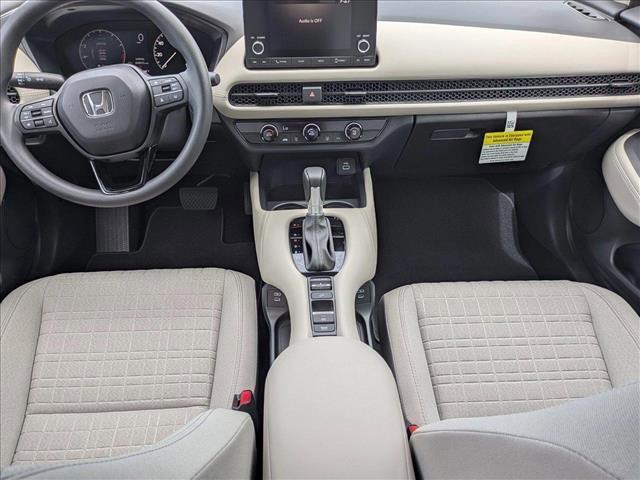 Photo of 2025 Nordic Forest Pearl Honda HR-V