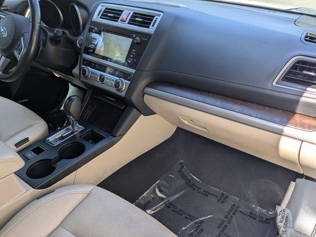Photo of 2016 Crystal White Pearl Subaru Outback