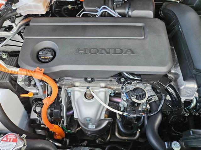 Photo of 2026 Platinum White Pearl Honda CR-V Hybrid