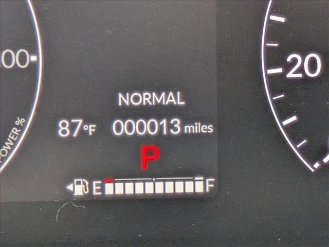 Photo of 2025 Crystal Black Pearl Honda CR-V Hybrid