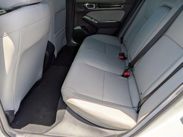 Photo of 2025 Platinum White Pearl Honda Civic Hybrid