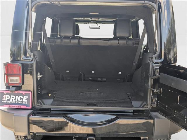 Photo of 2017 Black Clearcoat Jeep Wrangler Unlimited