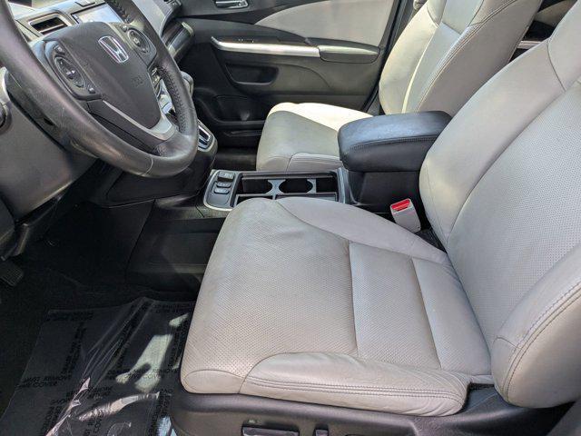 Photo of 2016 Basque Red Pearl II Honda CR-V