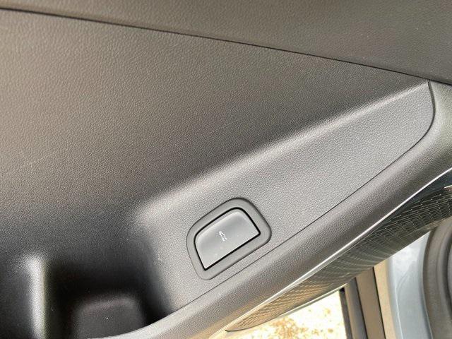 Photo of 2025 Sterling Metallic GMC Acadia