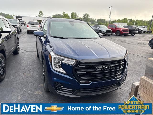 Photo of 2022 Marine Metallic GMC Terrain
