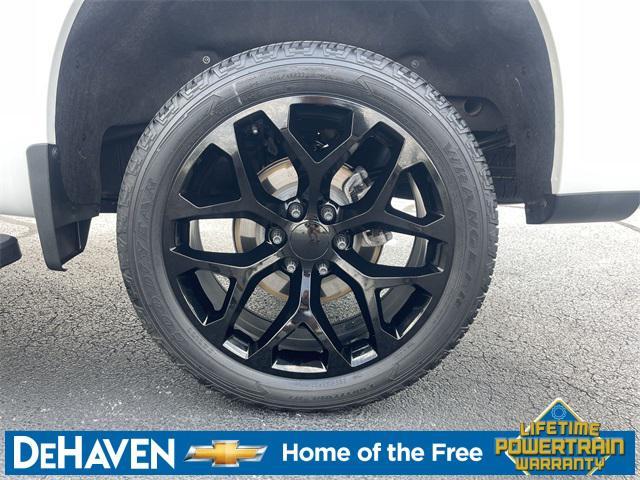 Photo of 2022 Summit White Chevrolet Silverado 1500