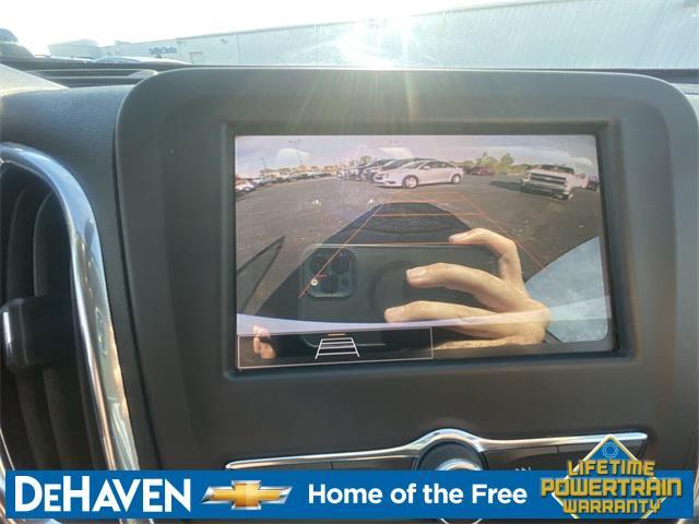 Photo of 2024 Summit White Chevrolet Equinox