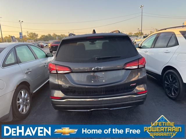 Photo of 2023 Iron Gray Metallic Chevrolet Equinox