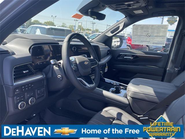 Photo of 2025 Sterling Gray Metallic Chevrolet Suburban