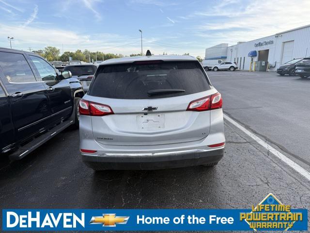 Photo of 2020 Silver Ice Metallic Chevrolet Equinox