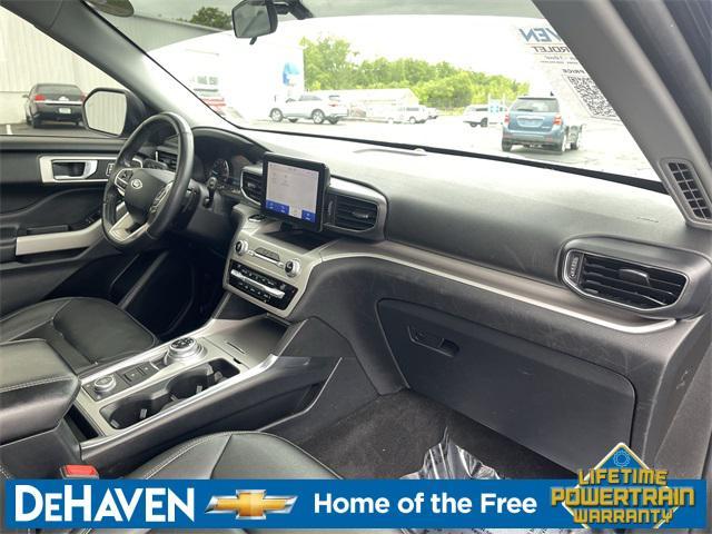 Photo of 2020 Agate Black Metallic Ford Explorer