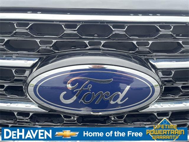 Photo of 2020 Agate Black Metallic Ford Explorer