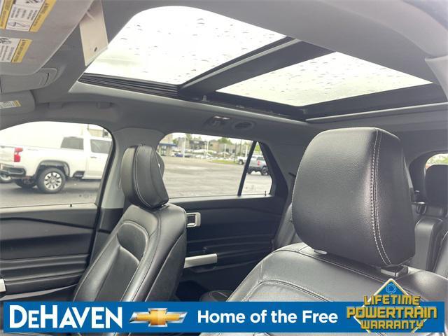 Photo of 2020 Agate Black Metallic Ford Explorer