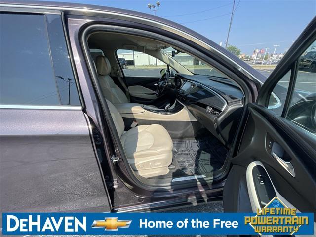 Photo of 2018 Midnight Amethyst Metallic Buick Envision
