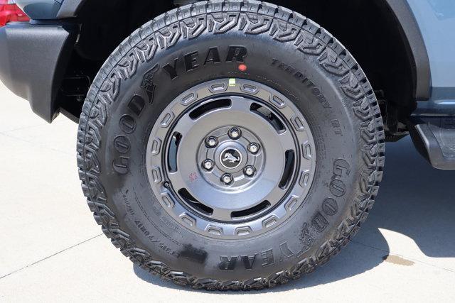 Photo of 2025 Azure Gray Ford Bronco