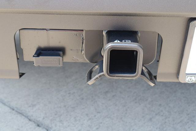 Photo of 2025 Oxford White Ford Maverick