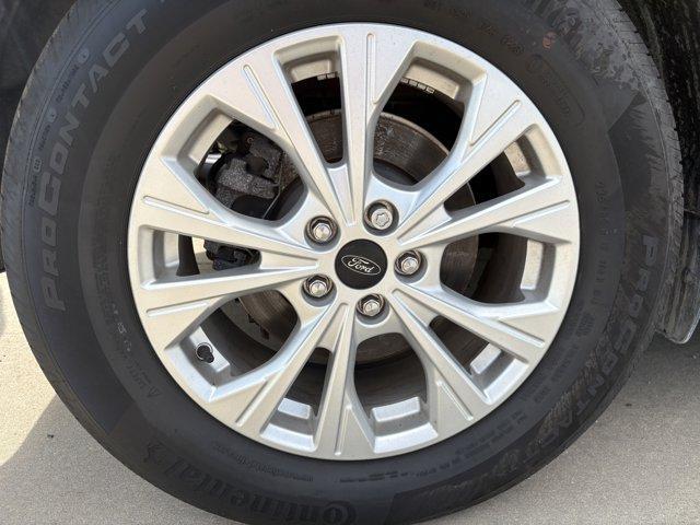 Photo of 2023 Red Ford Escape