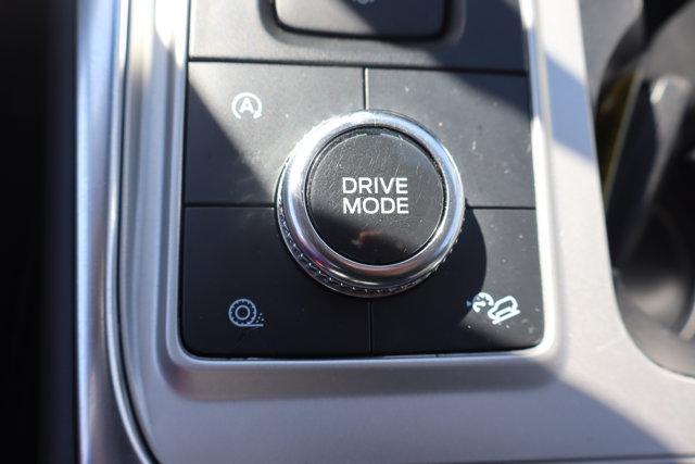 Photo of 2023 Black Ford Explorer