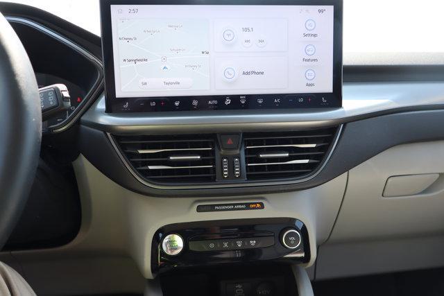 Photo of 2024 Silver Ford Escape