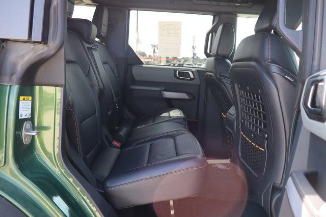 Photo of 2022 Green Ford Bronco