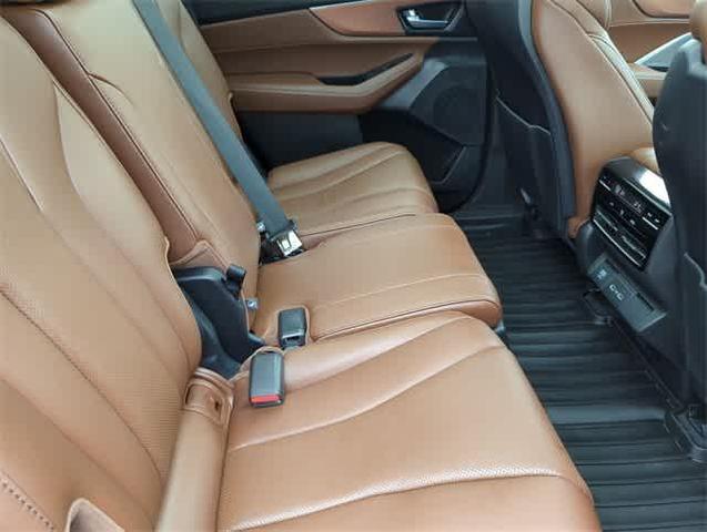 Photo of 2023 Black Acura MDX