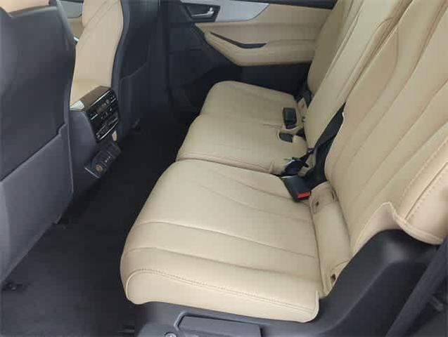 Photo of 2025 White Acura MDX
