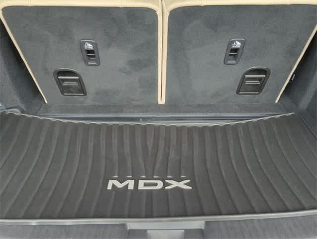 Photo of 2025 White Acura MDX