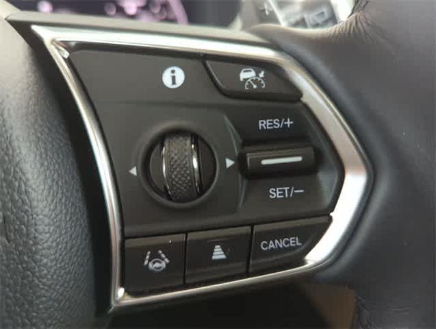 Photo of 2025 White Acura MDX