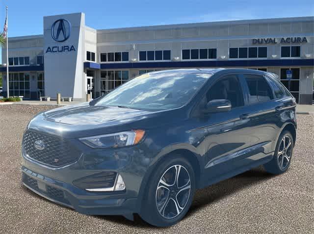 2023 Ford Edge