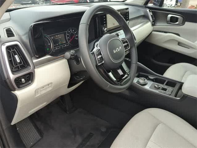 Photo of 2023 Blue Kia Sorento Hybrid