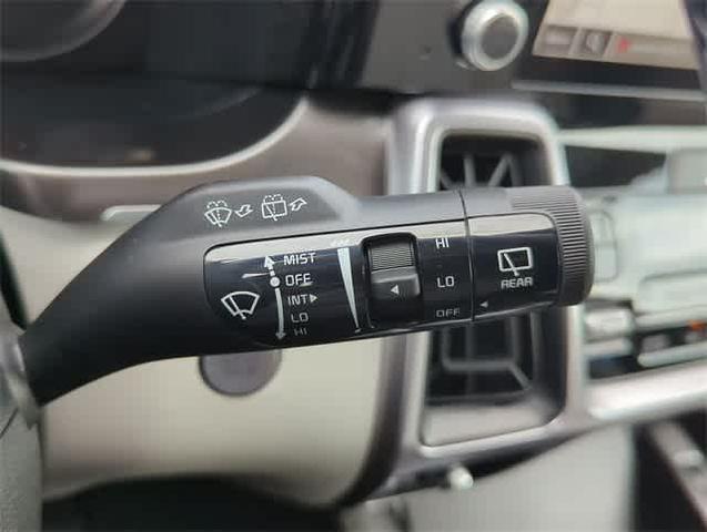Photo of 2023 Blue Kia Sorento Hybrid