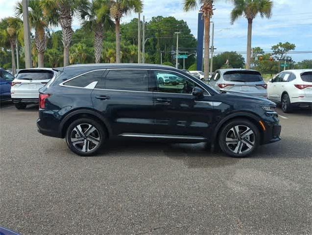 Photo of 2023 Blue Kia Sorento Hybrid