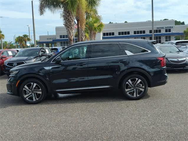 Photo of 2023 Blue Kia Sorento Hybrid