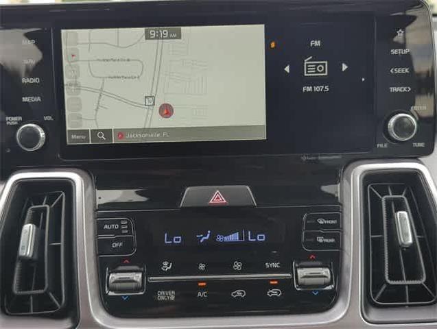 Photo of 2023 Blue Kia Sorento Hybrid
